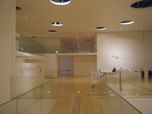 横須賀美術館12