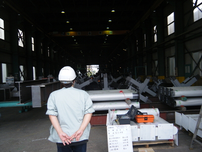 愛知県小牧市の工場建替え、鉄骨製品検査