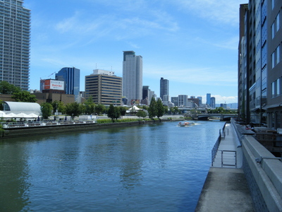 大阪の淀屋橋周辺、建築