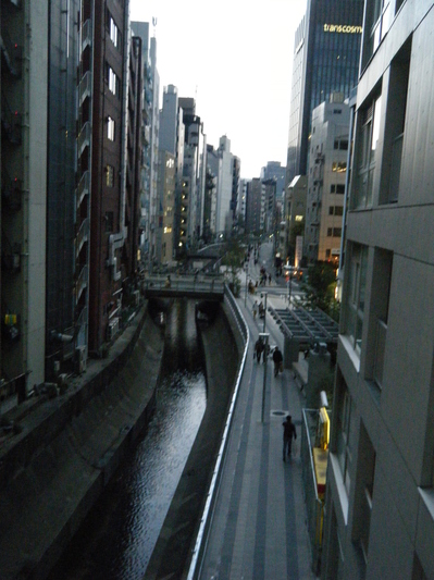 渋谷ストリーム　再開発　代官山と渋谷をつなぐ　人の流れ　渋谷川